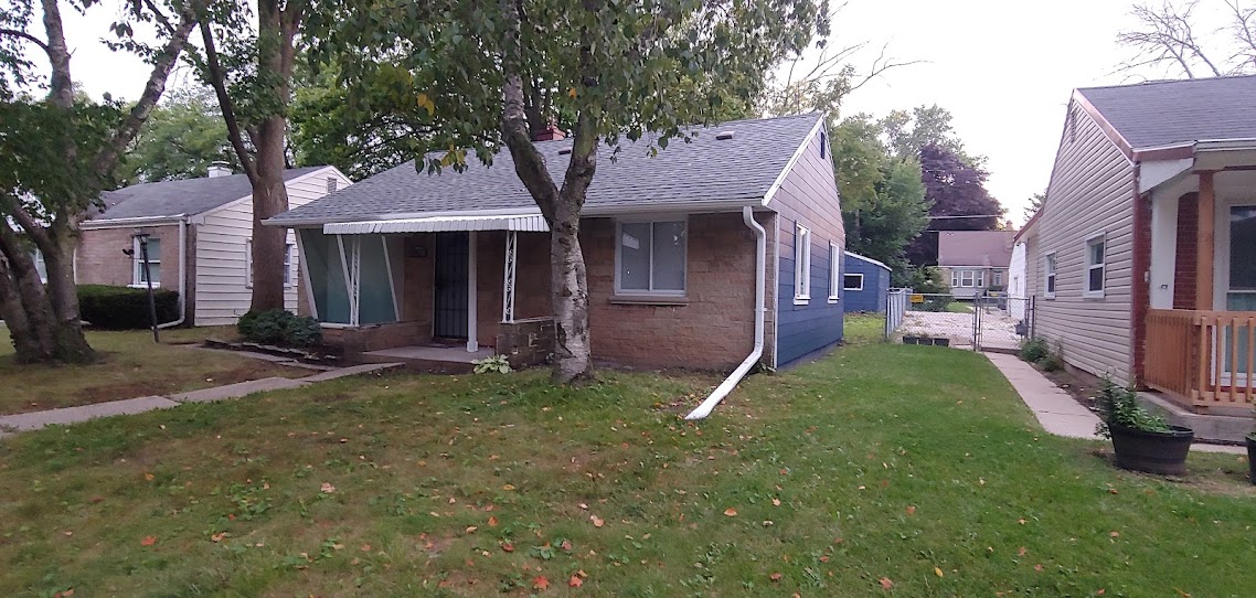 5817 North 32nd Street